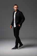 Чоловічий костюм: сорочка і брюки