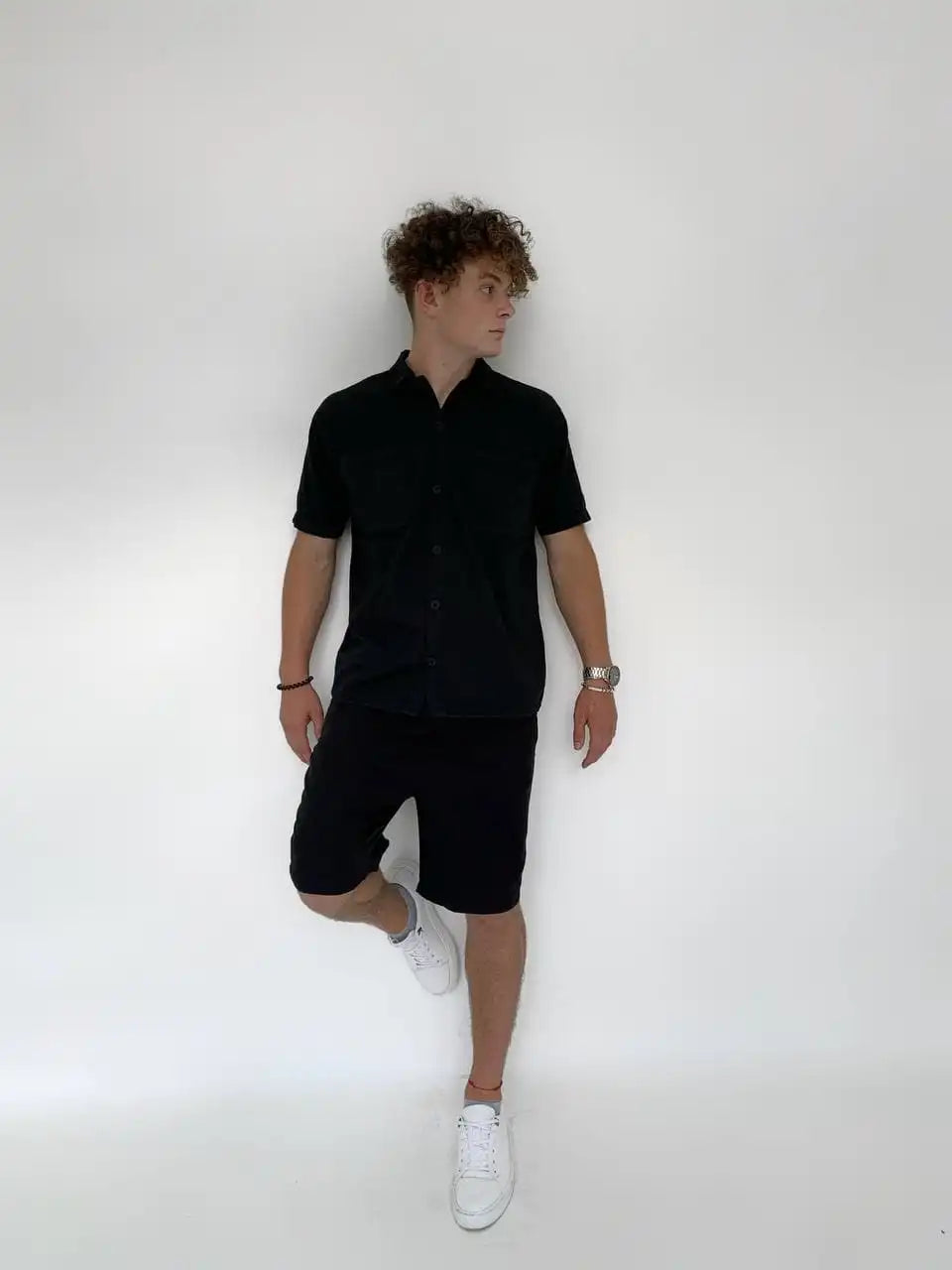 Костюм: сорочка та шорти