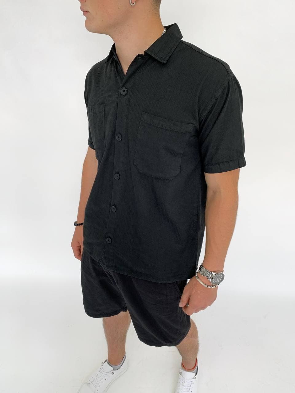 Костюм: сорочка та шорти