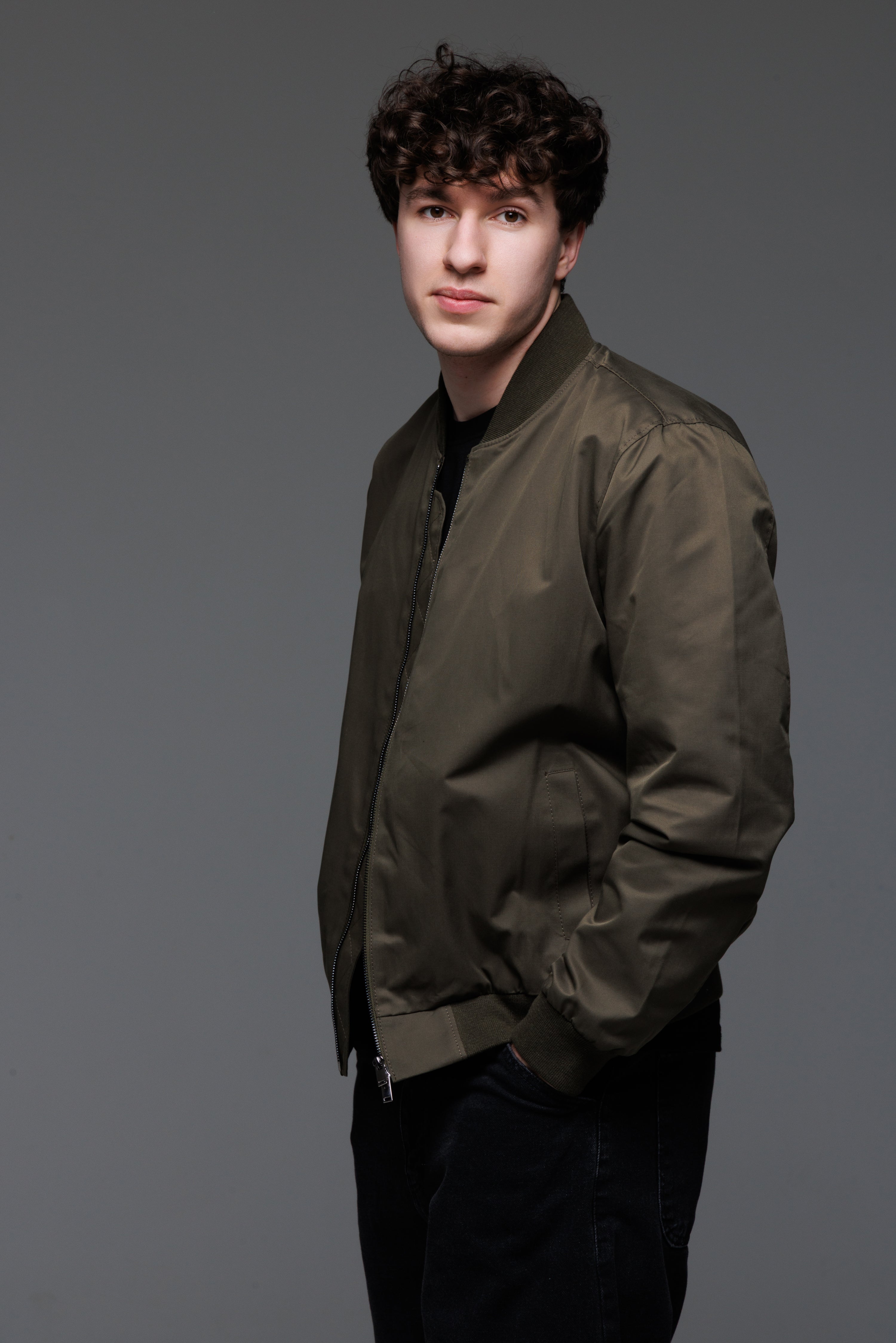 Куртка-бомбер