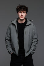 Куртка-ветровка