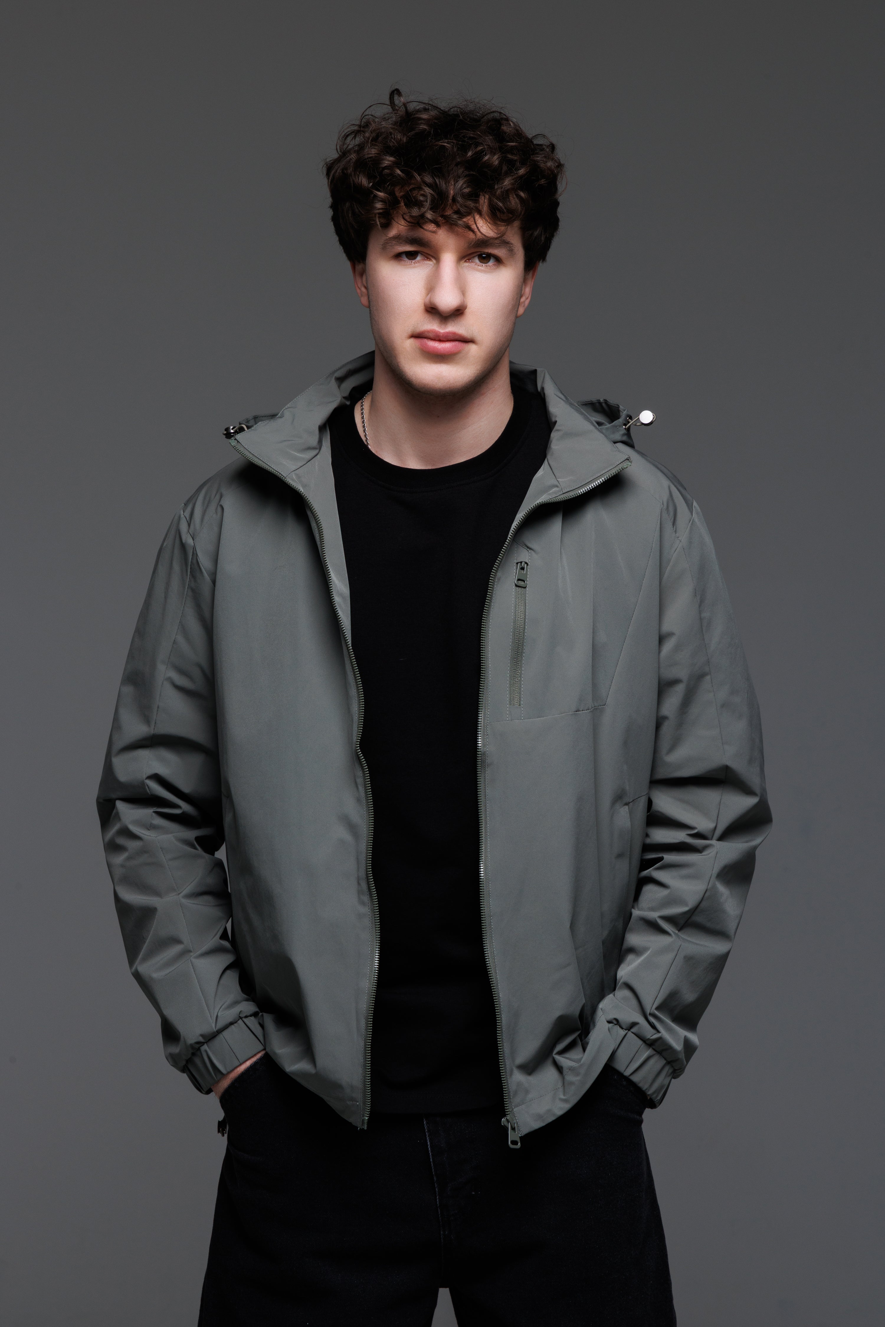 Куртка-вітрівка