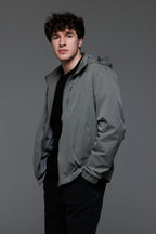 Куртка-ветровка