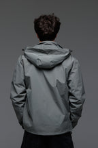 Куртка-ветровка