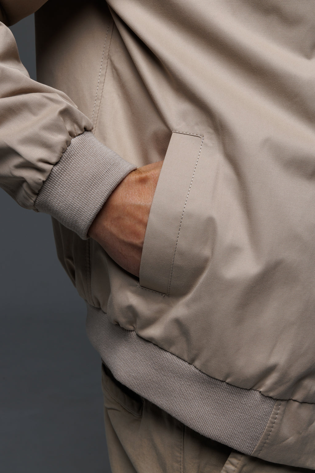 Куртка-бомбер