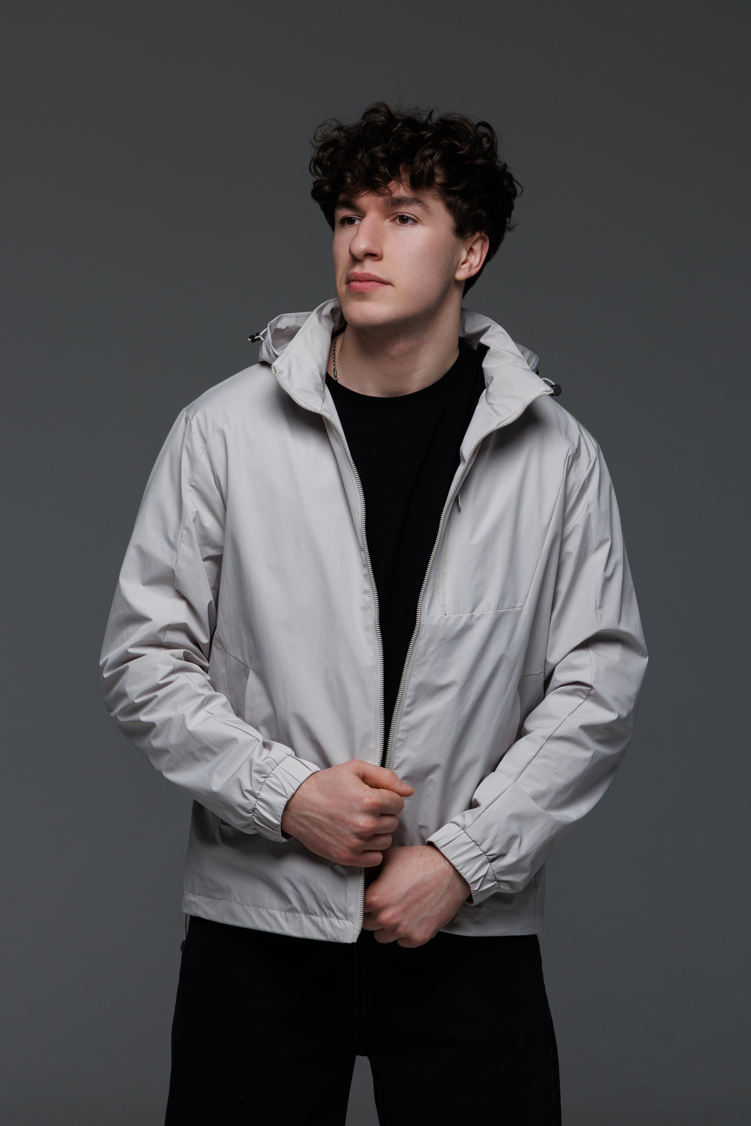 Куртка-вітрівка