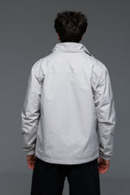 Куртка-ветровка