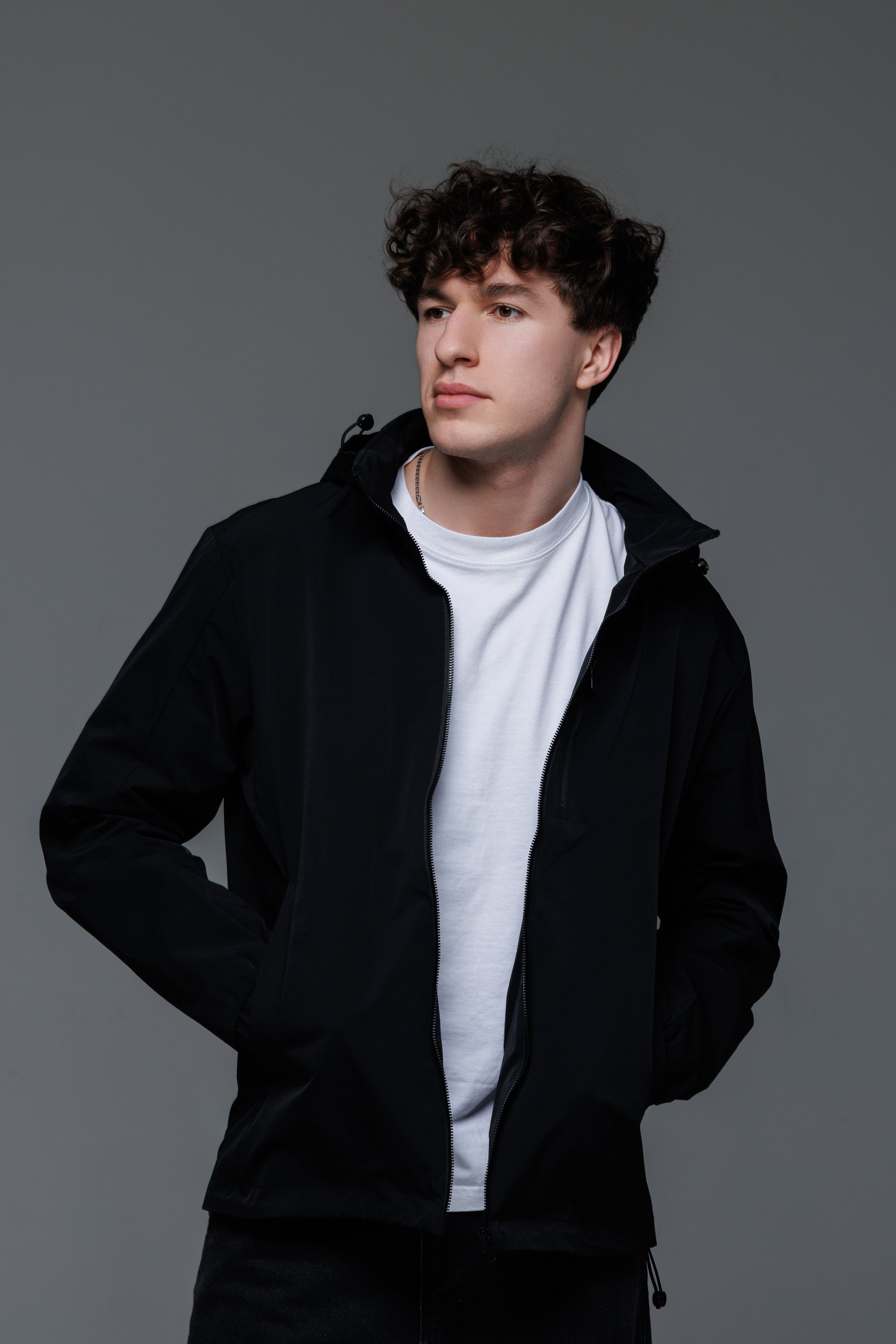 Куртка-вітрівка