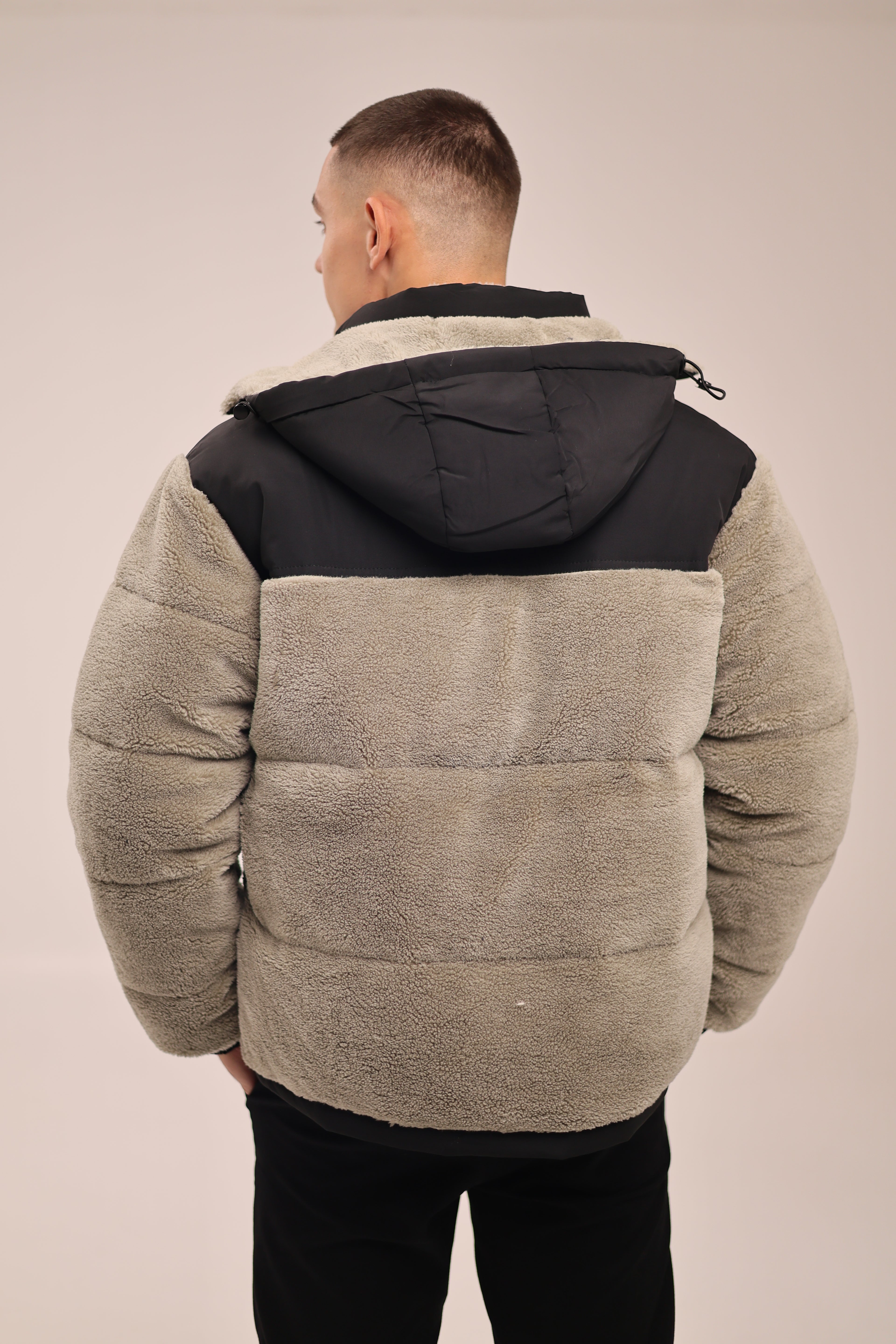 Чоловіча куртка