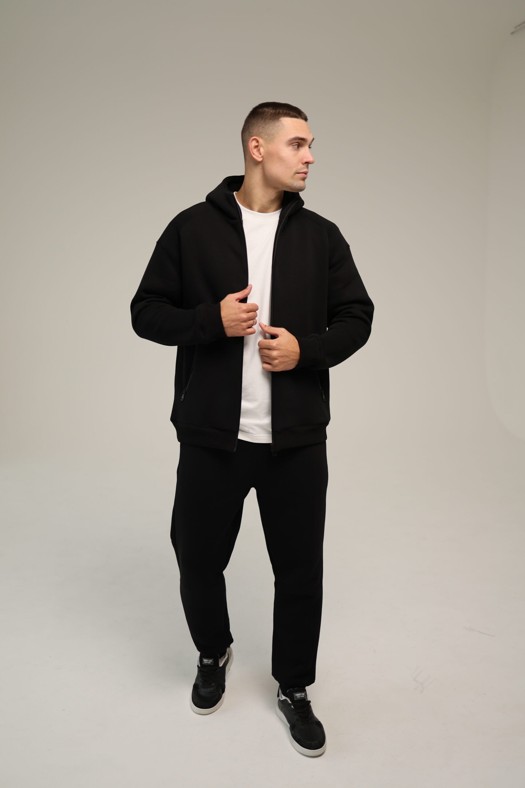 Спортивний костюм