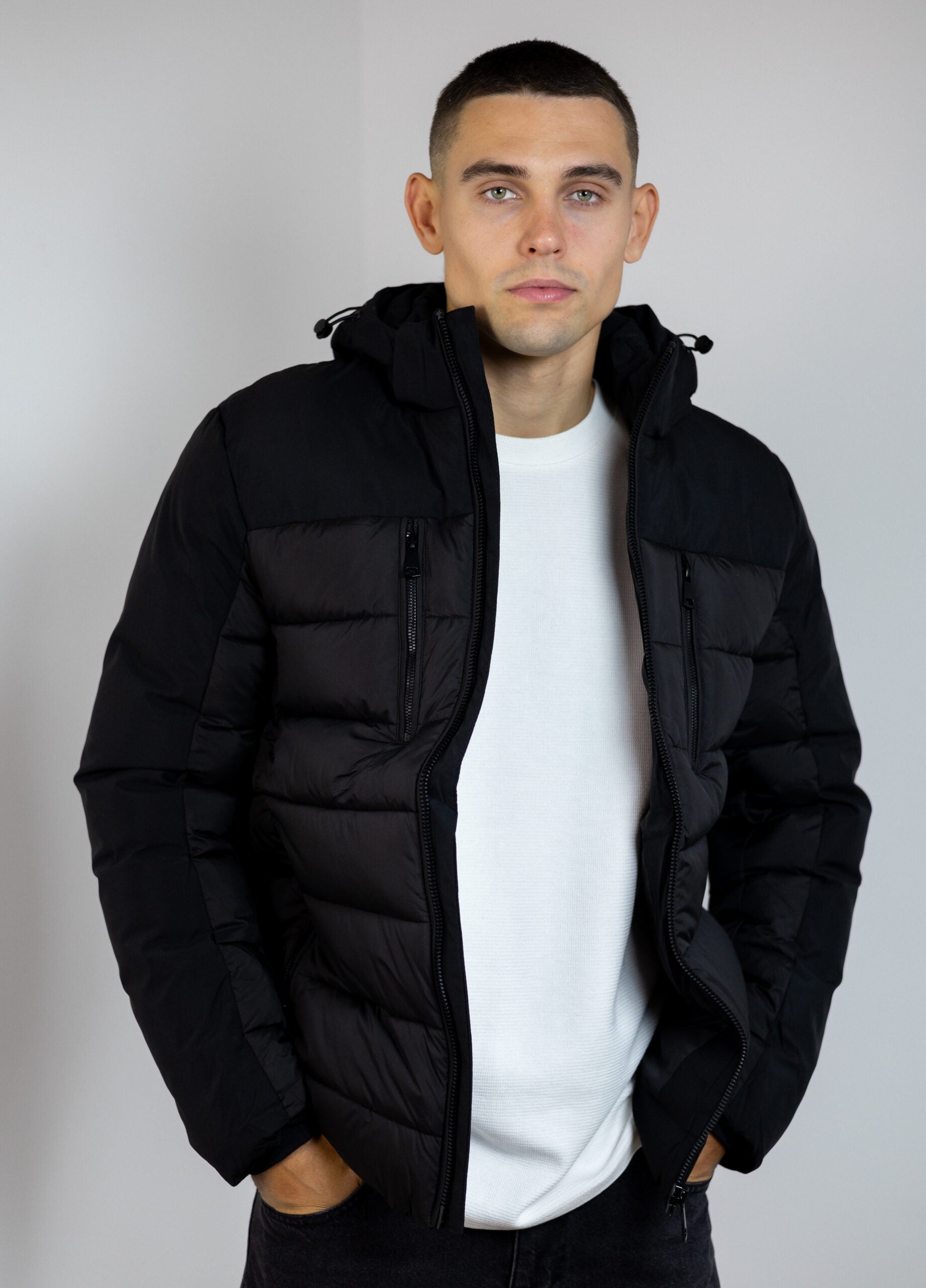 Чоловіча куртка