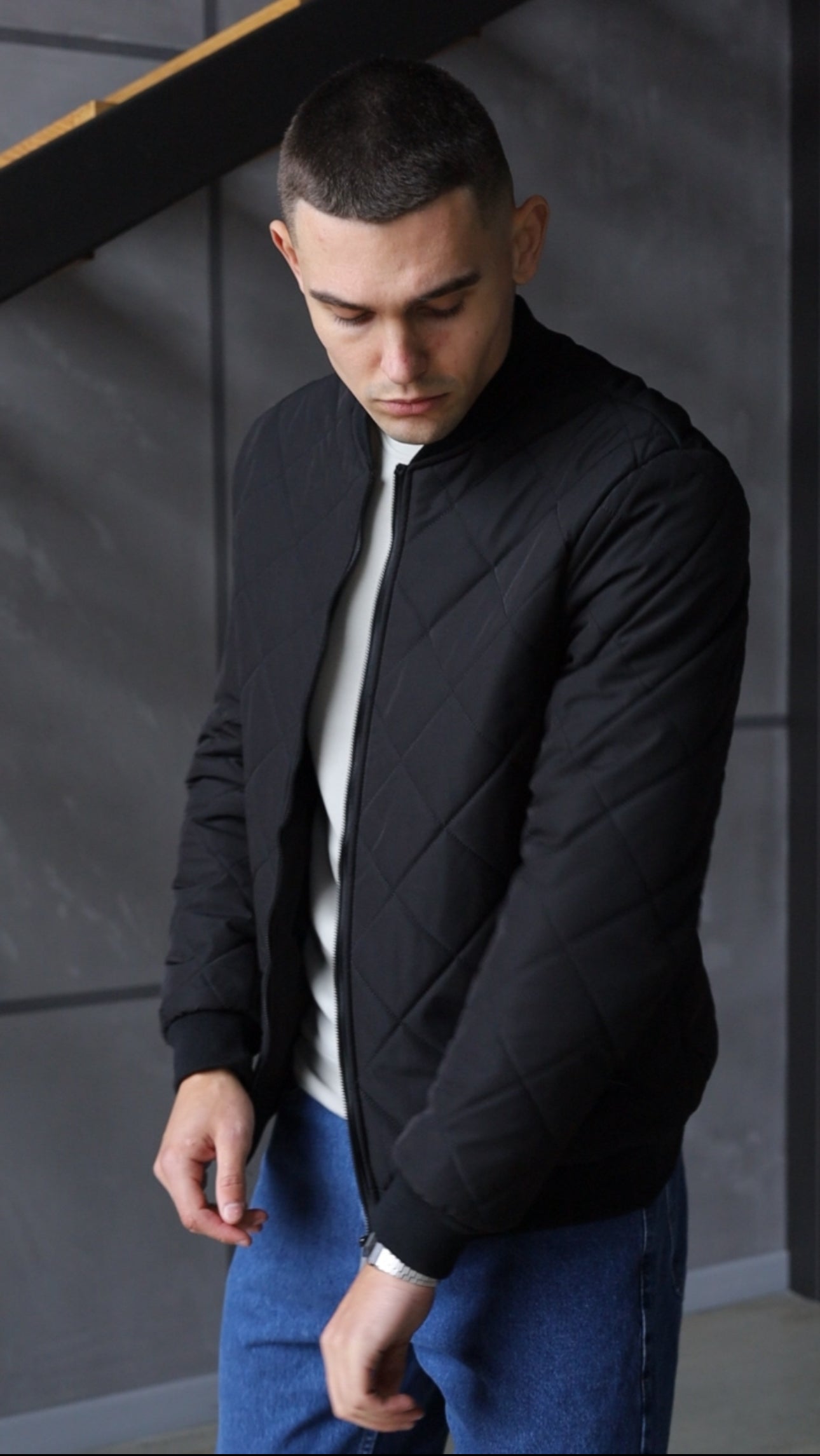 Куртка-бомбер