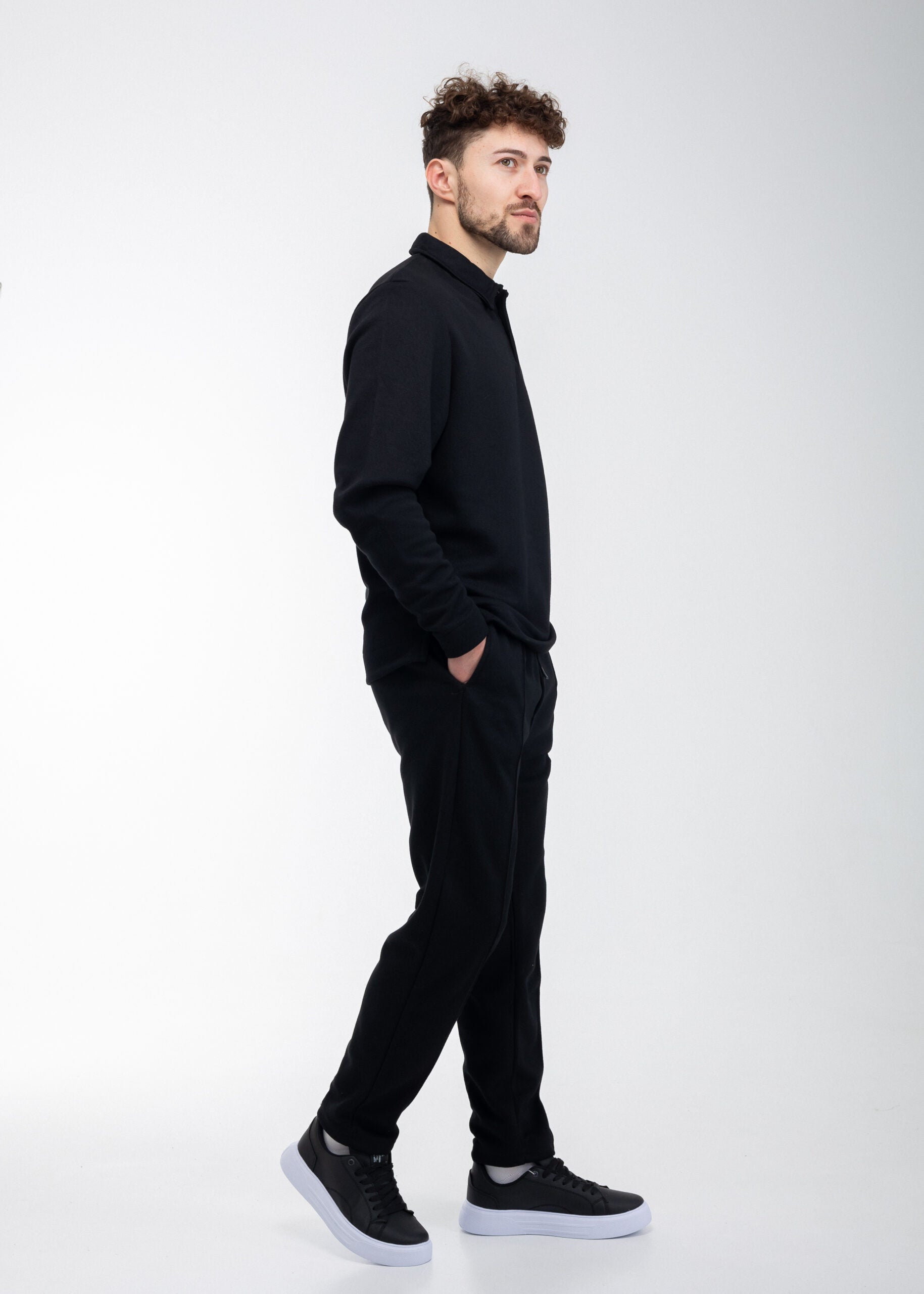 Чоловічий костюм