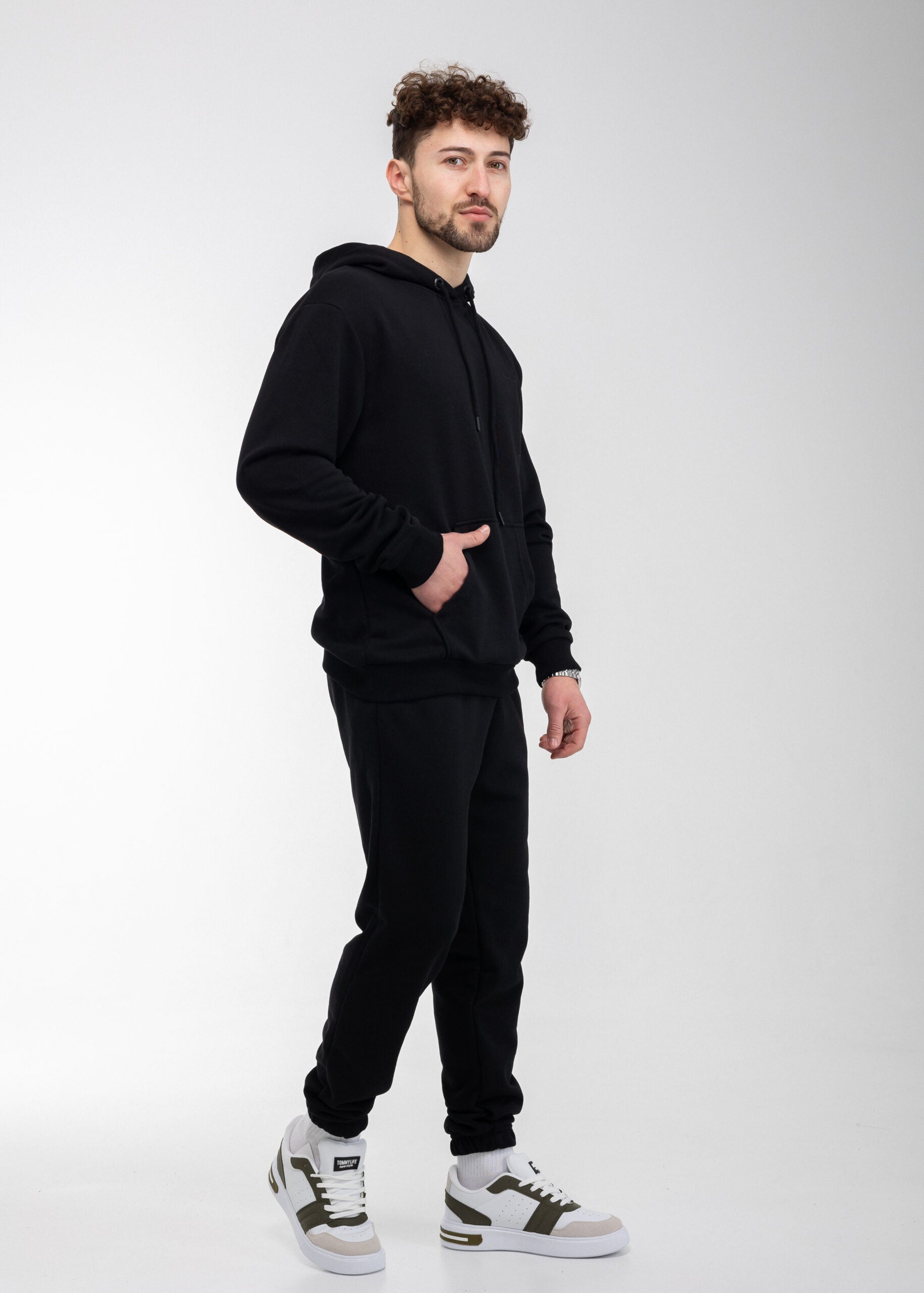 Спортивний костюм