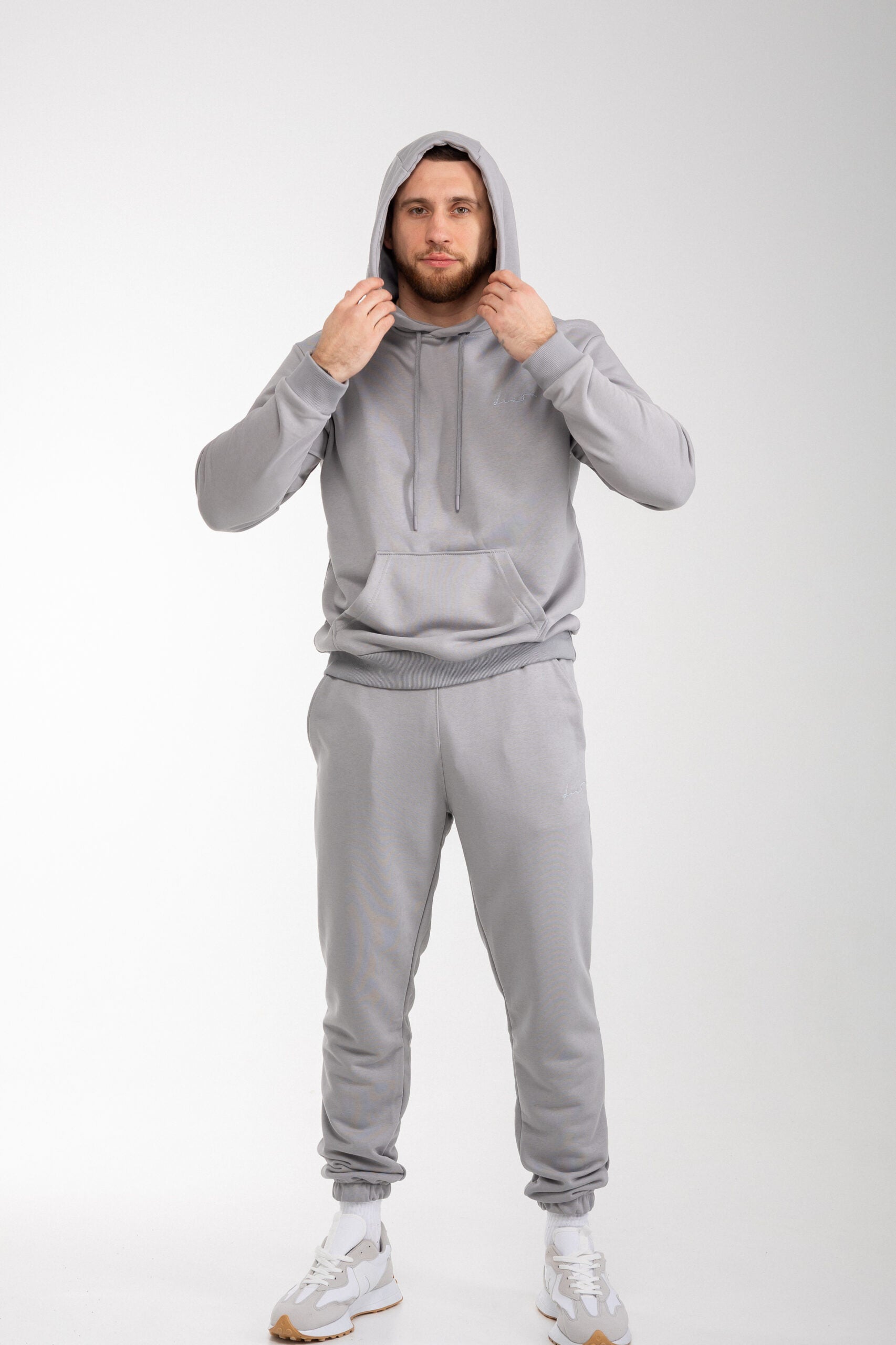 Спортивний костюм