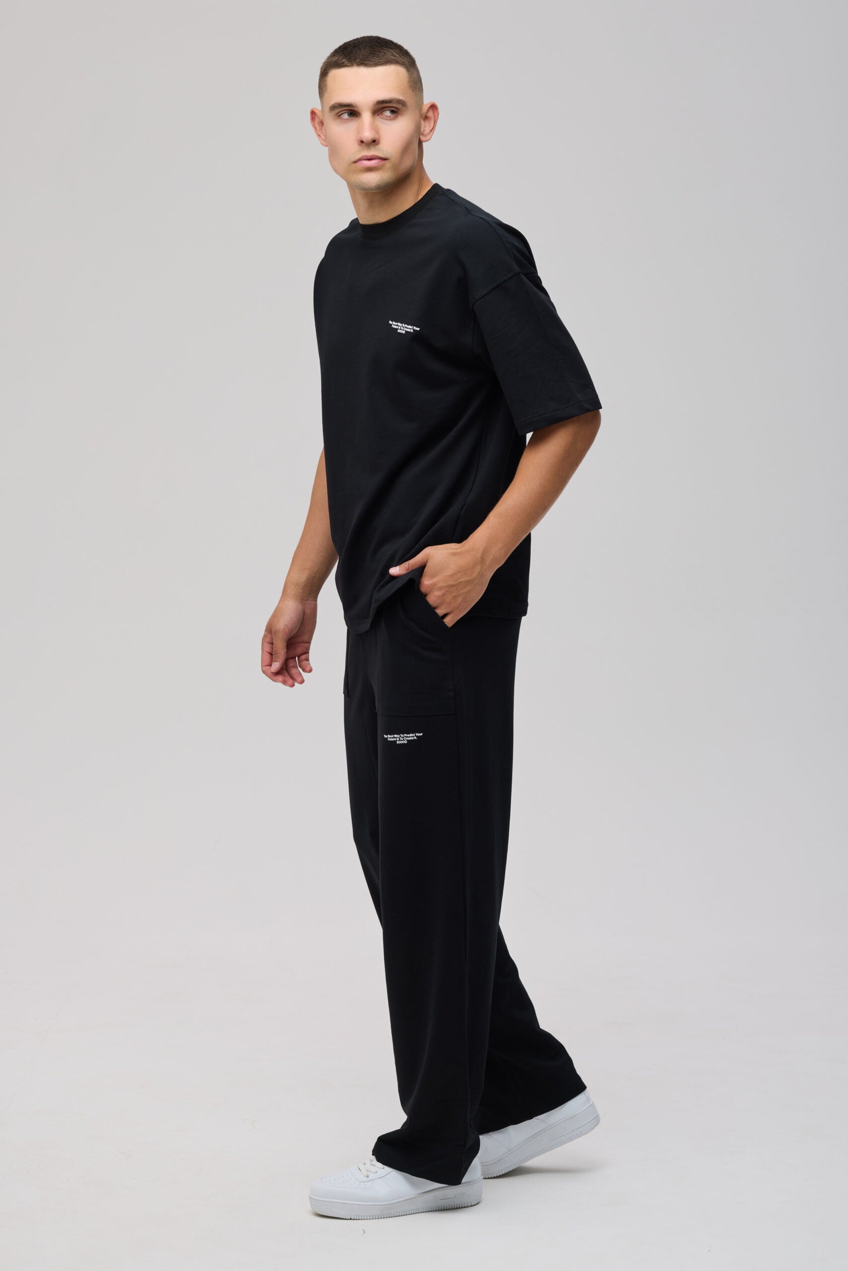 Спортивний костюм