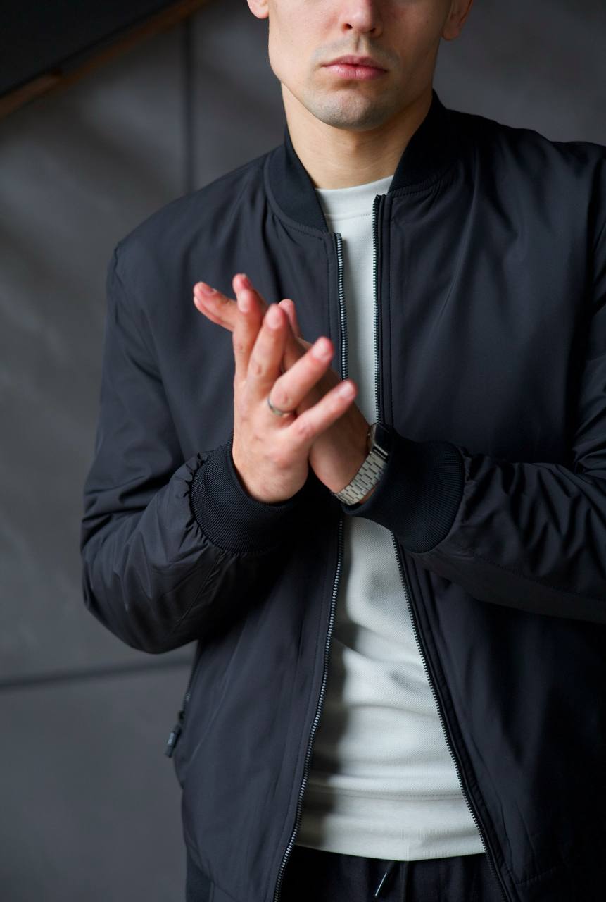 Куртка-бомбер