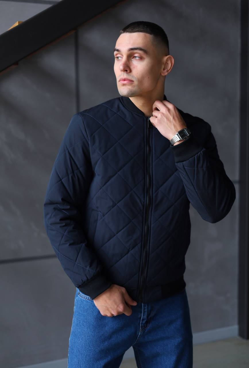 Куртка-бомбер