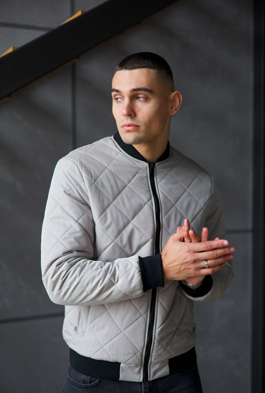 Куртка-бомбер